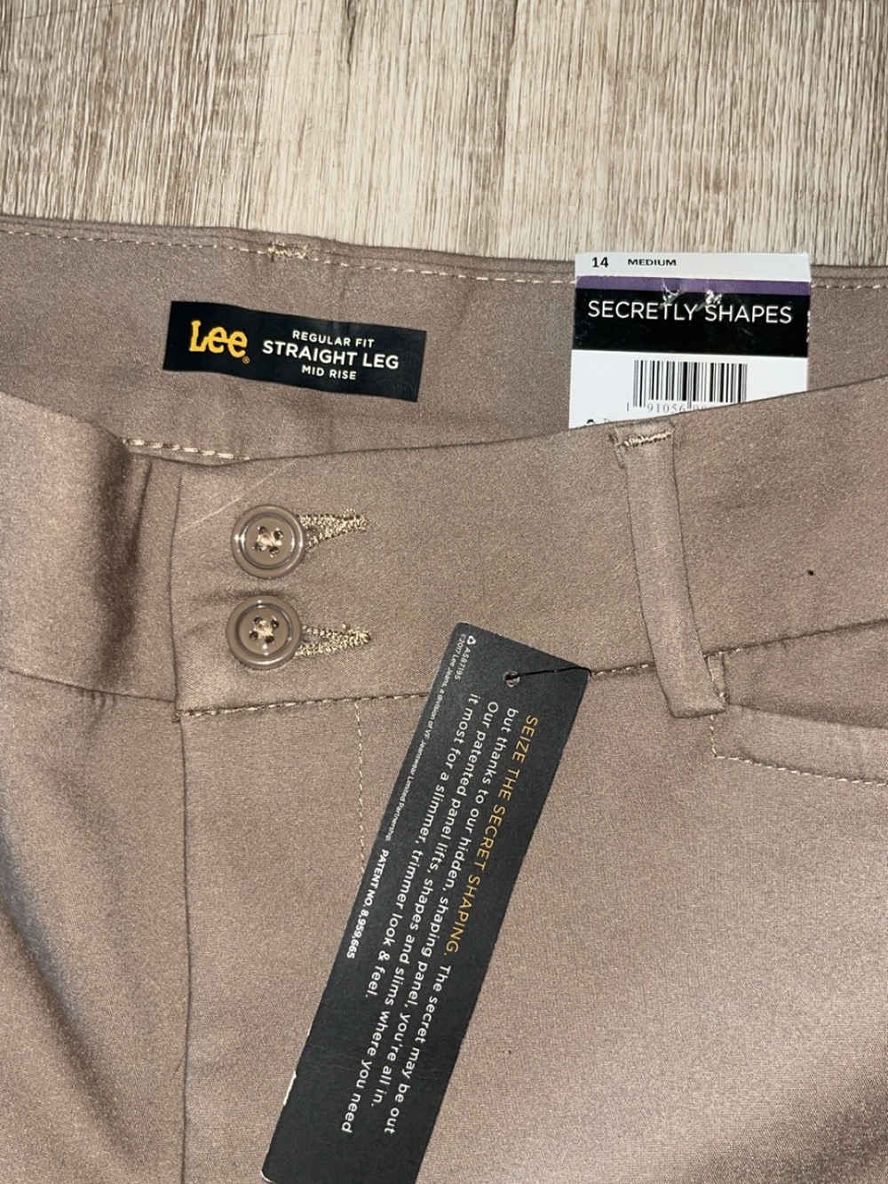 Lee Straight Leg Pants in Light Fawn